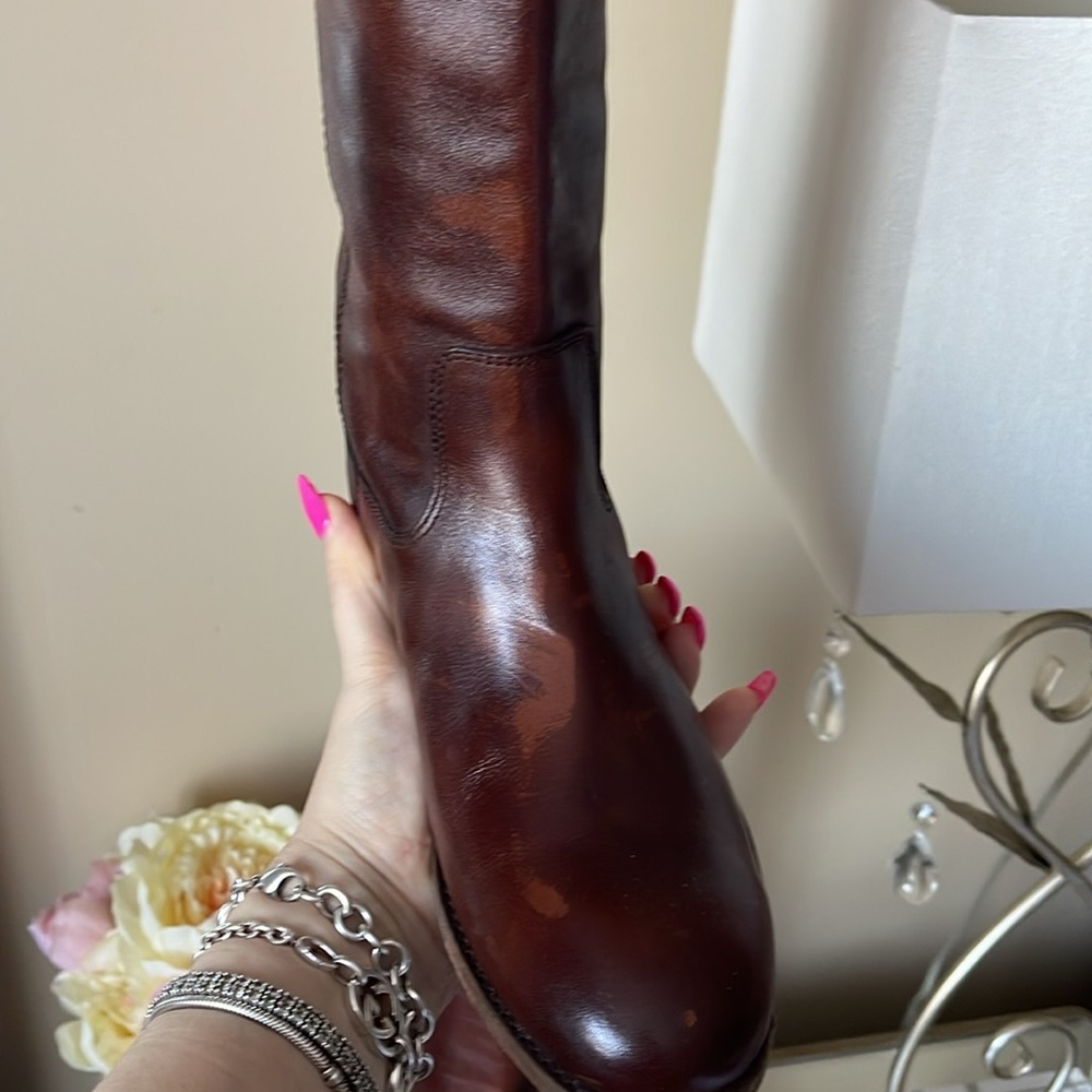 New FRYE Mellisa button cognac boots - Picture 6 of 13